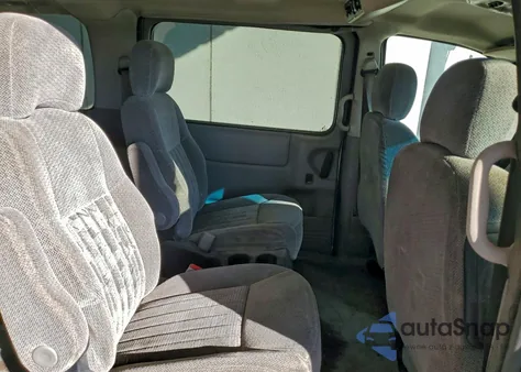 2004 Pontiac Montana z USA, uszkodzony, nr VIN 1GMDX03E74D166899